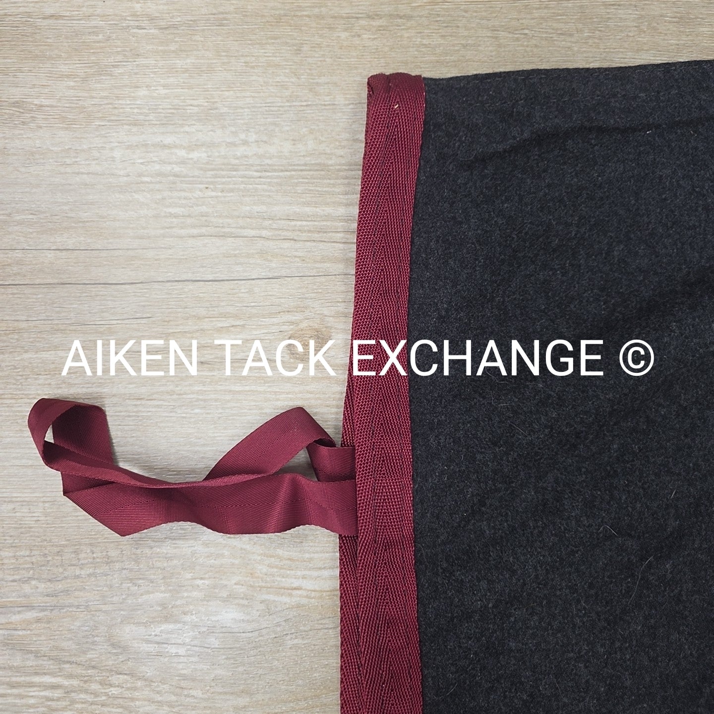 Triple Crown Wool Cooler, 90 x 96