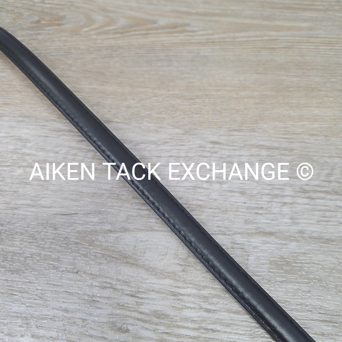 Adjustable Bet, Black