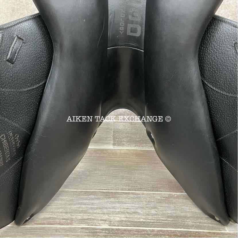 2017 Devoucoux Chiberta S Monoflap Jump Saddle, 16.5" Seat, 0A Flap, Medium Wide Tree, D3D Panels, Full Buffalo Leather