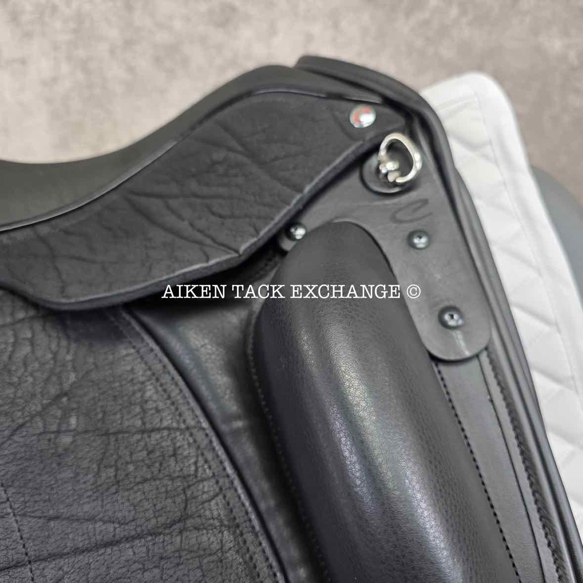 2025 Custom Saddlery Wolfgang Constanze 2 Monoflap Dressage Saddle, 17.5" Seat, Adjustable Tree, Wool Flocked Panels