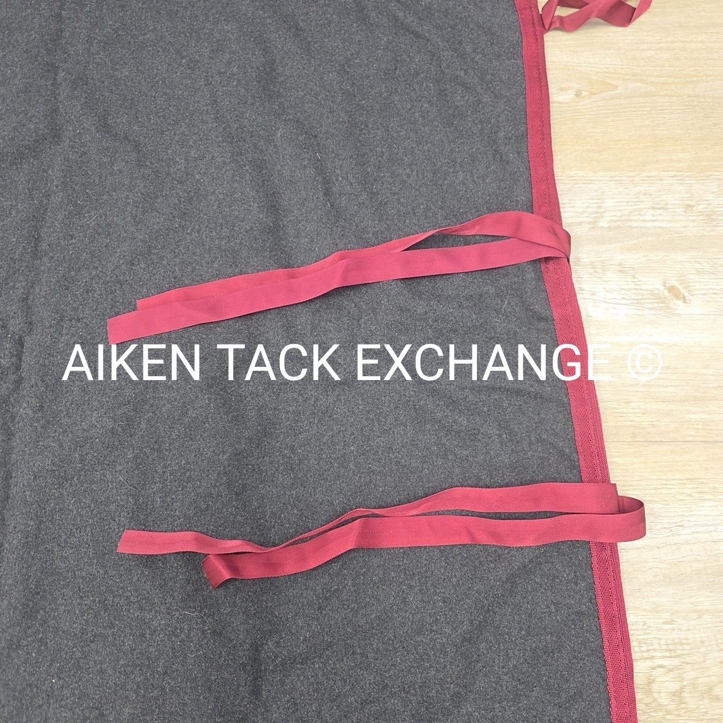 Triple Crown Wool Cooler, 90 x 96