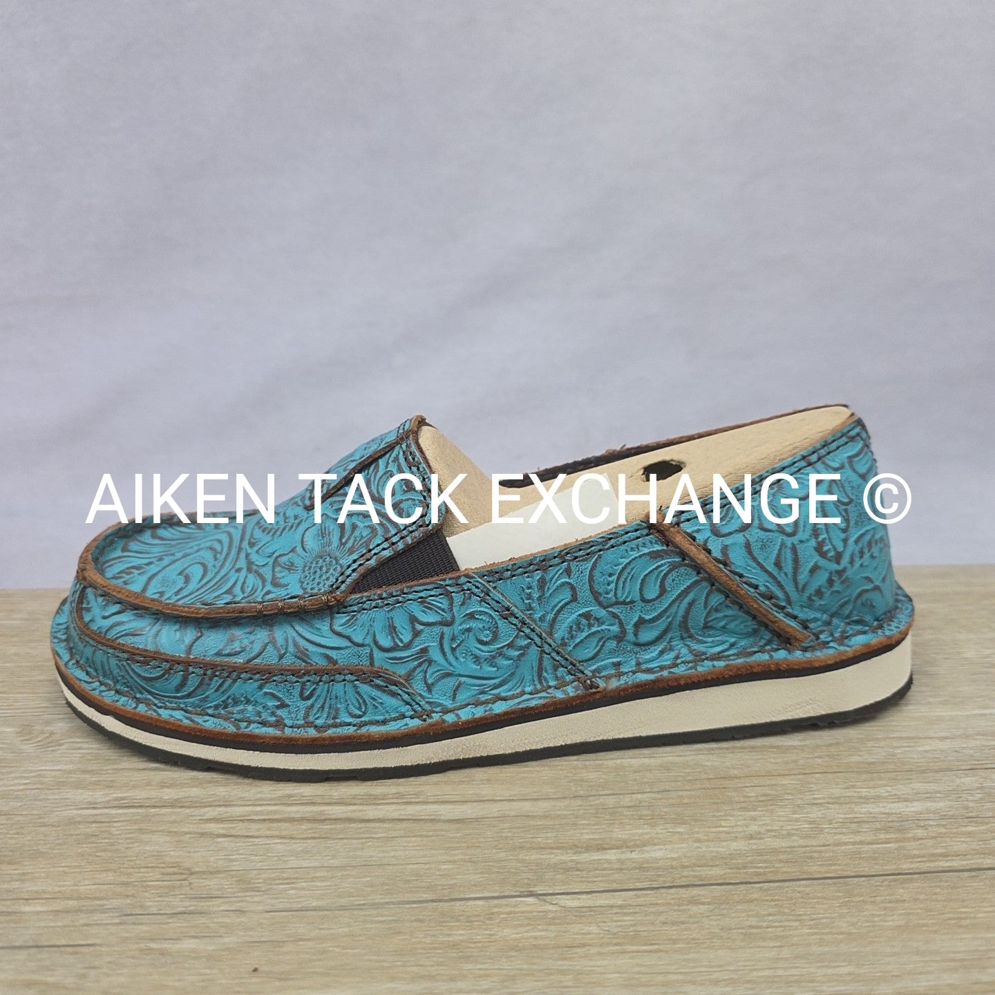 Ariat Brushed Turquoise Floral Embossed Cruisers, Brand New, Size 7.5
