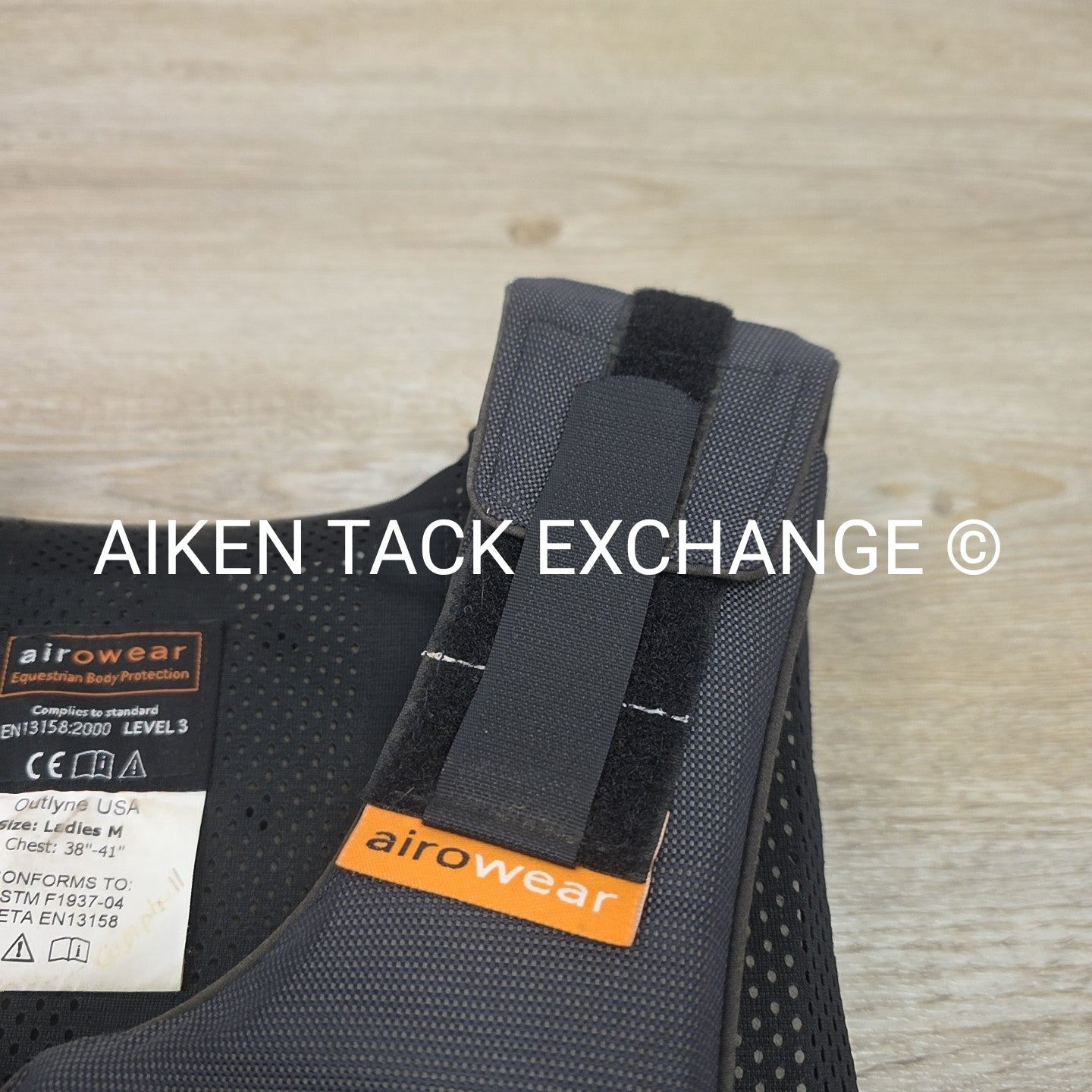 Airowear Outlyne USA Body Protector XC Safety Vest, Women's Medium