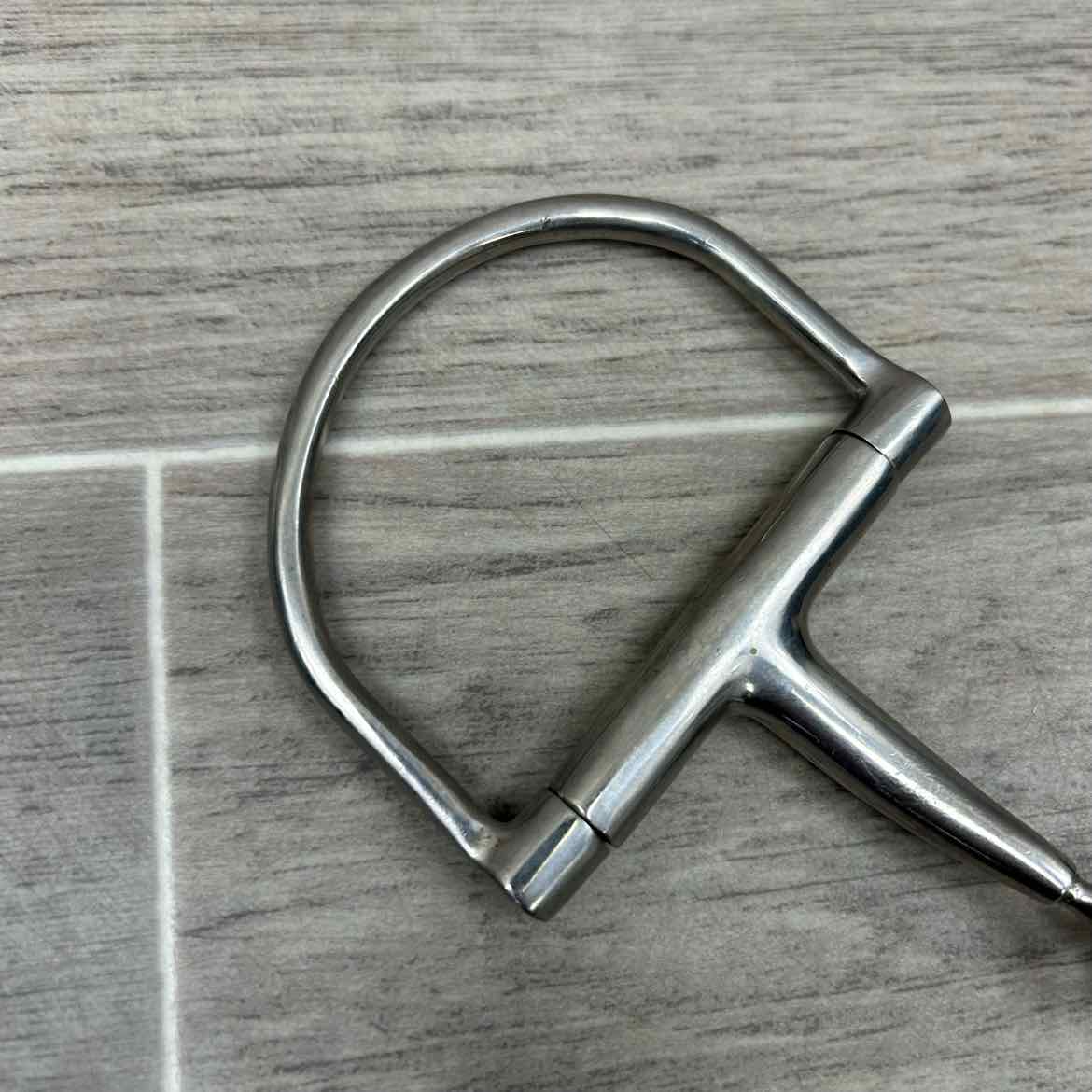Single Joint Rotary D Ring Bit 5"