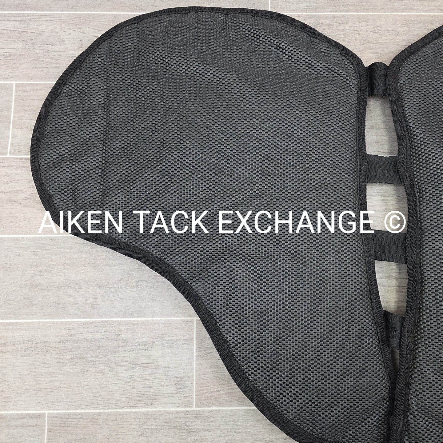 Hilison Size All Purpose Black English Saddle Pads