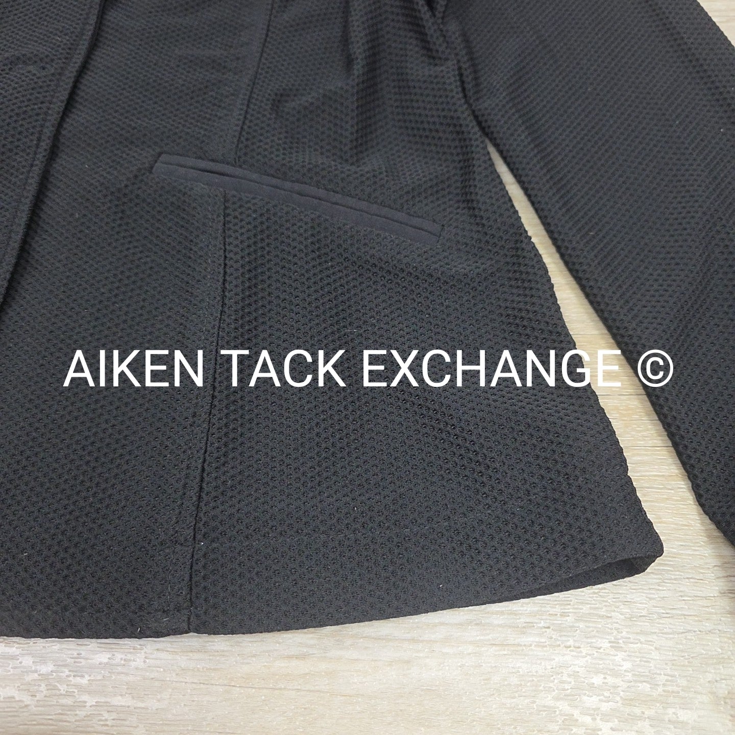 Dublin Mesh Show Coat, Women's 6 (missing 1 button)