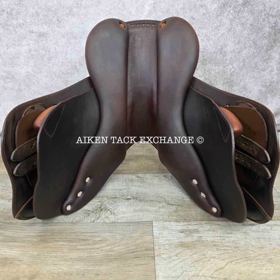 2019 Bruno Delgrange Nino Close Contact Jump Saddle, 15.5" Seat, 1A Flap, M/MW Tree, Foam Panels