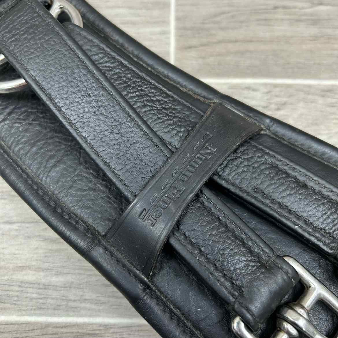 Nunn Finer Piaffe Dressage Girth, Black, 26"
