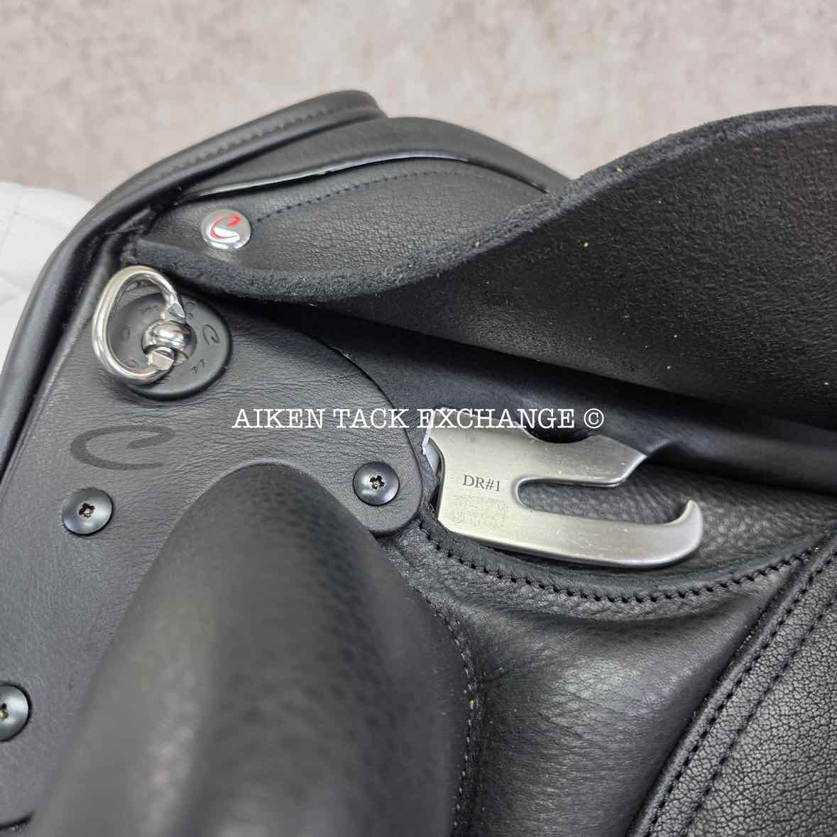 2025 Custom Saddlery Wolfgang Constanze 2 Monoflap Dressage Saddle, 17.5" Seat, Adjustable Tree, Wool Flocked Panels