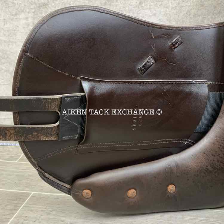 2012 Southern Stars Monoflap Dressage Saddle, 18" Seat, Wide Tree, Wool Flocked Panels