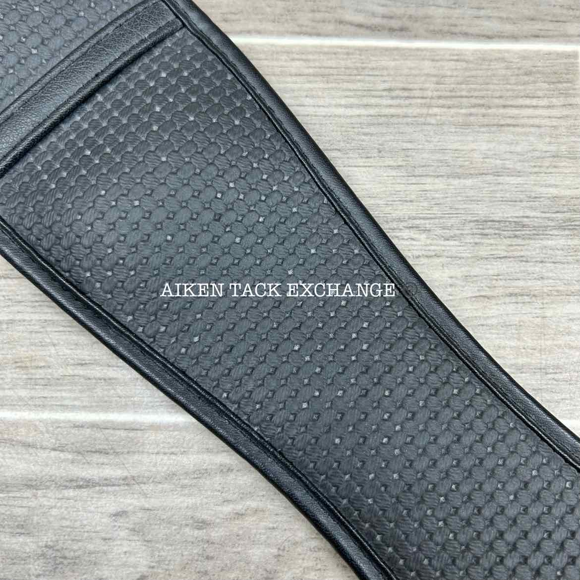 Wintec Chafeless Girth, 46"
