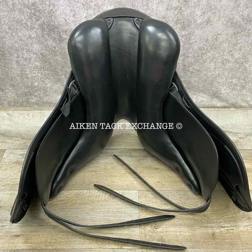 **SOLD** 2013 Schleese Infinity II Dressage Saddle, 17.5" Seat, Adjustable AdapTree, Wool Flocked Panels