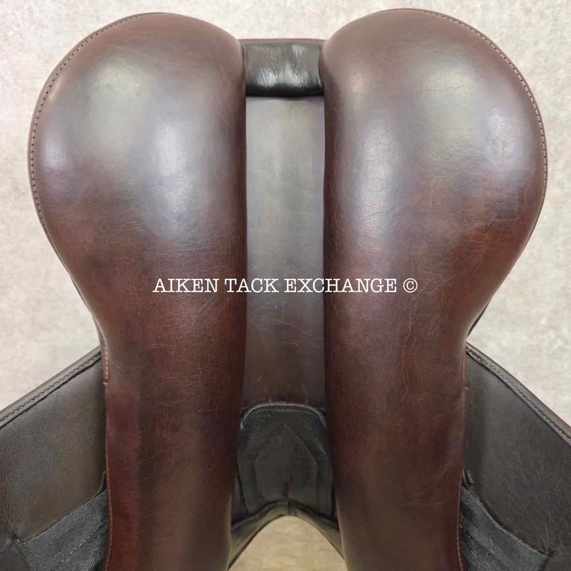 2012 Marcel Toulouse Marielle Monoflap Jump Saddle, 17.5" Seat, Genesis Adjustable Tree, Wool Flocked Panels