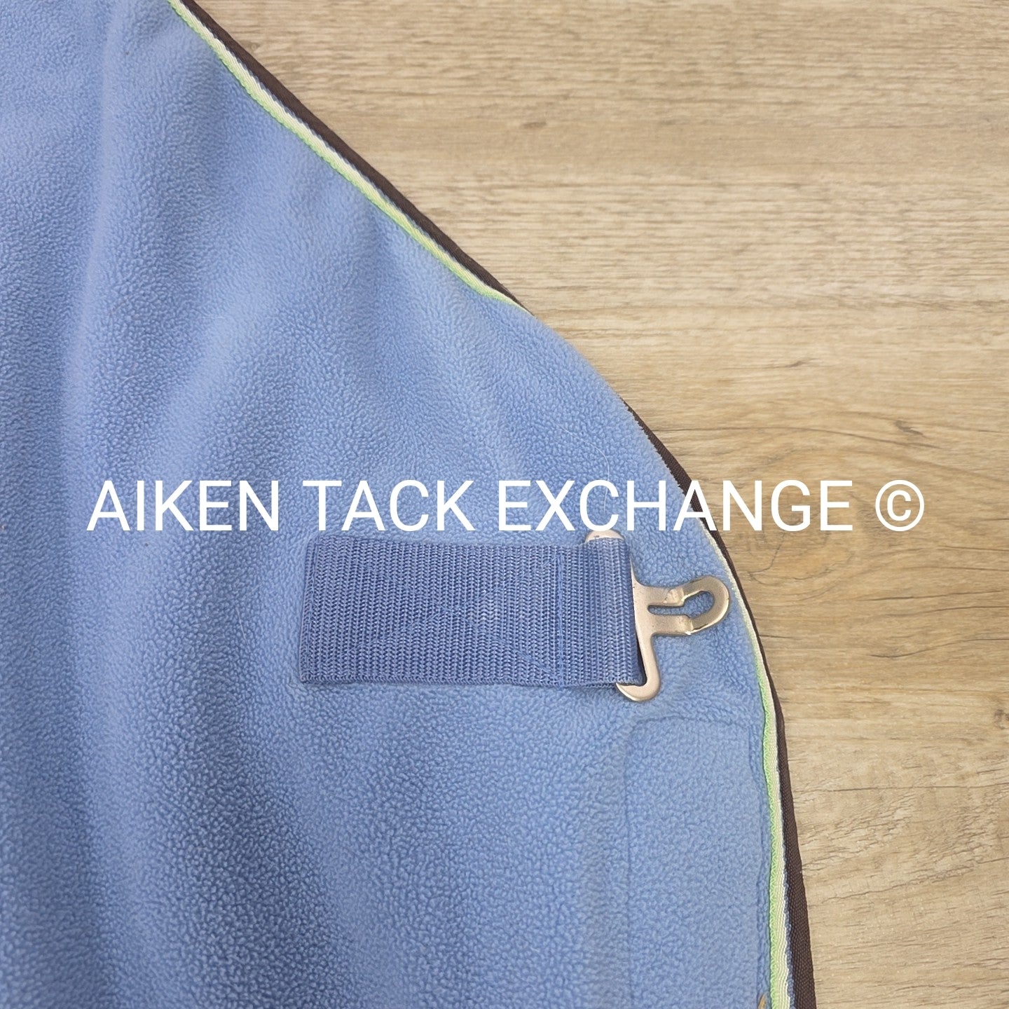 Eskadron Velcro Front Closure Fleece Cooler, Size Medium (73")