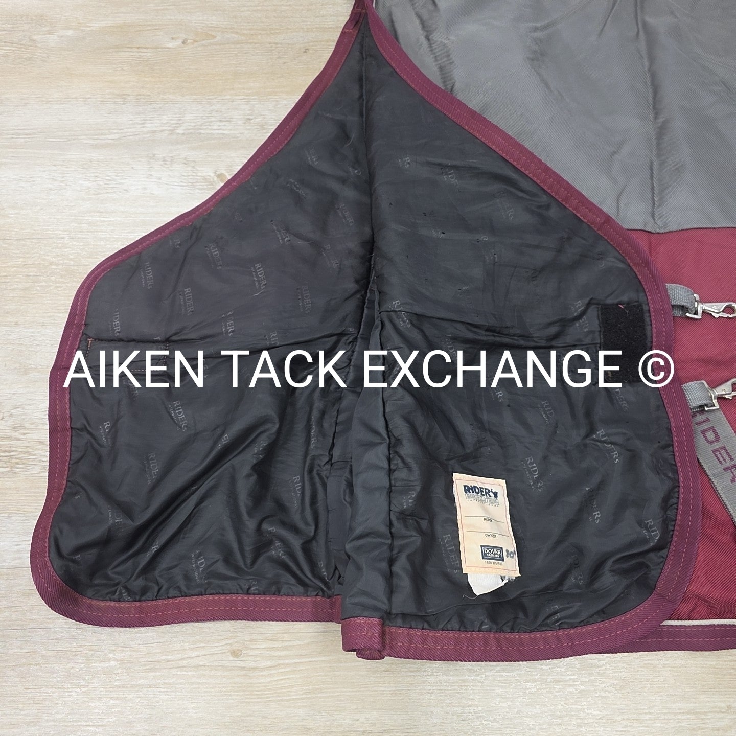 Dover Saddlery Riders International Medium Weight Turnout Blanket, 80"