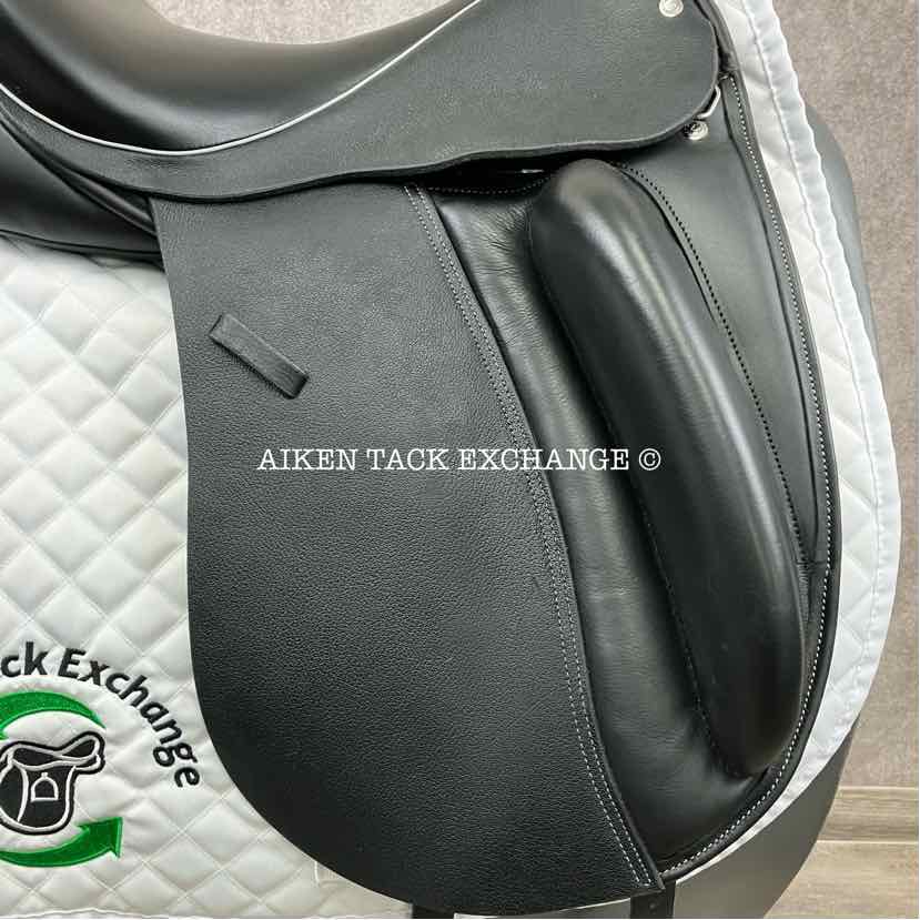 2023 Custom Saddlery Wolfgang Solo Dressage Saddle, 17.5" Seat, Adjustable Tree, Wool Flocked Panels