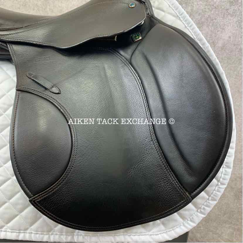 2013 Stubben Roxane CS Deluxe Jump Saddle, 19" Seat with Biomex, 30 cm Tree - Medium Wide, Wool Flocked Panels