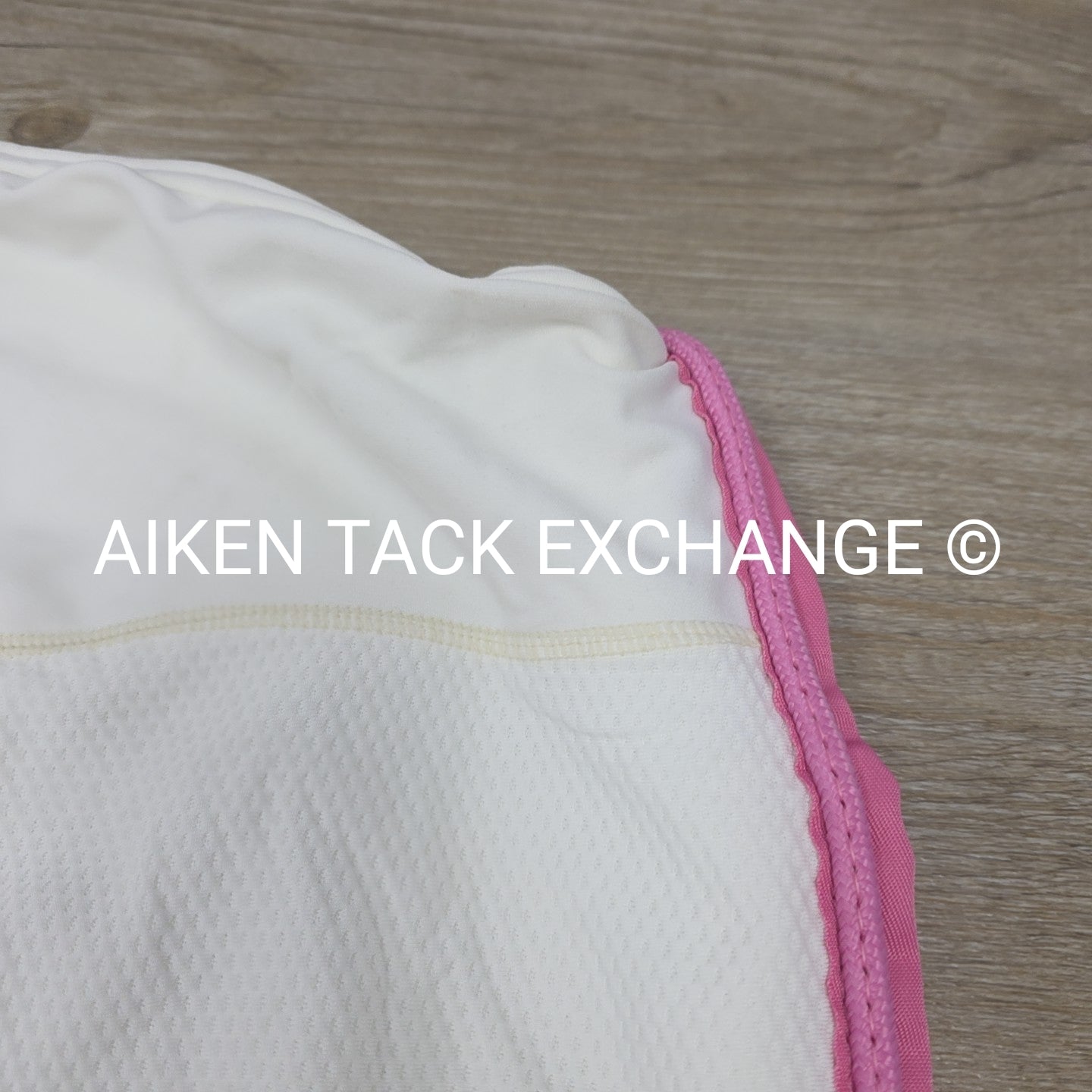 Fenwick Equestrian Pop Star Dress Sheet Sporty Cooler, 68"