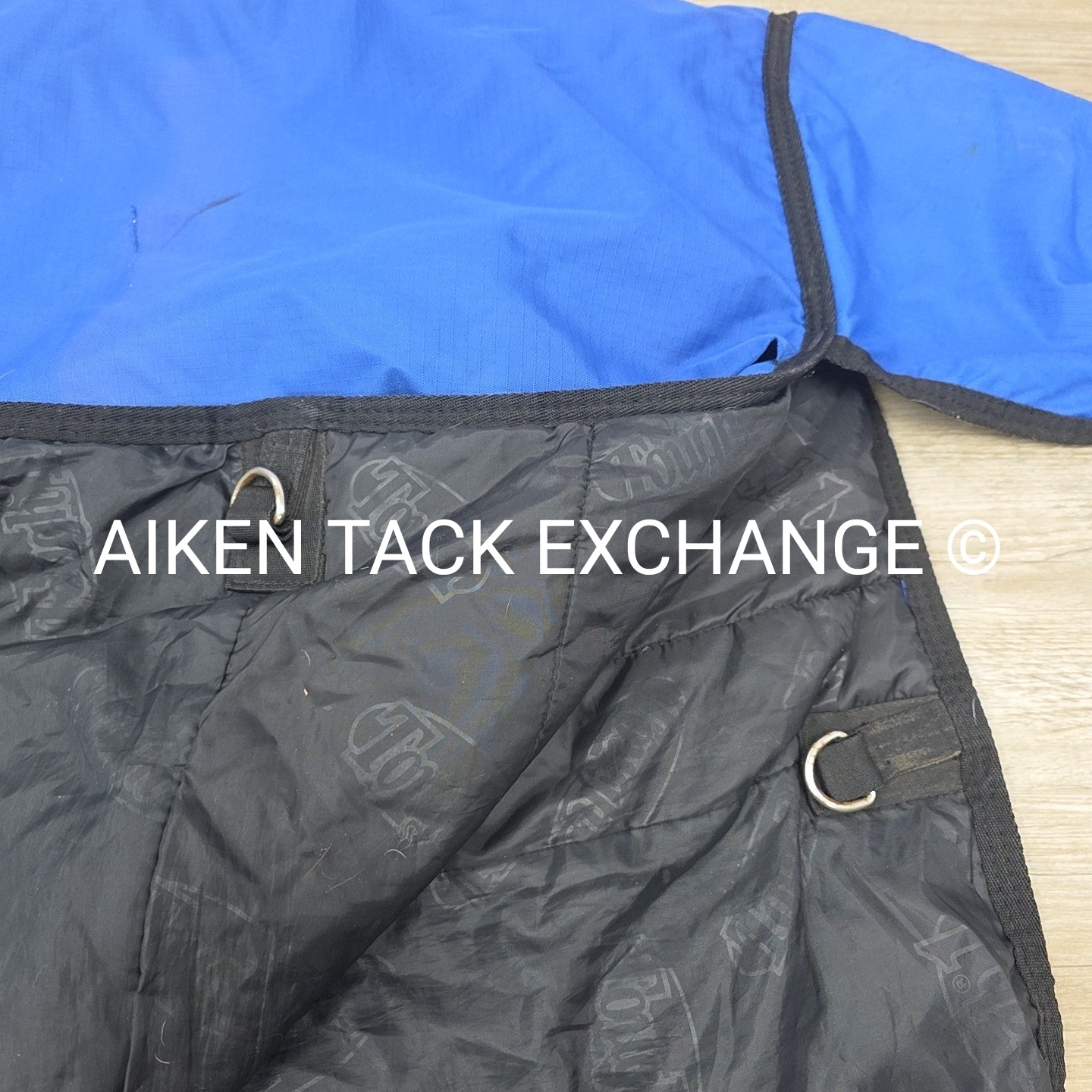 Tough 1 Medium Weight Turnout Blanket, 84"