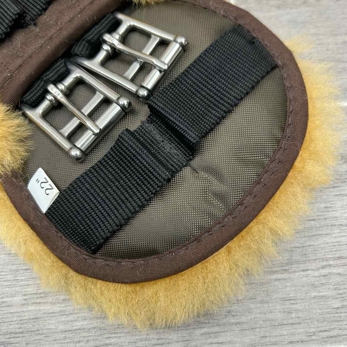 CAS Equestrian Sheepskin Girth, Brown & Tan, 22"