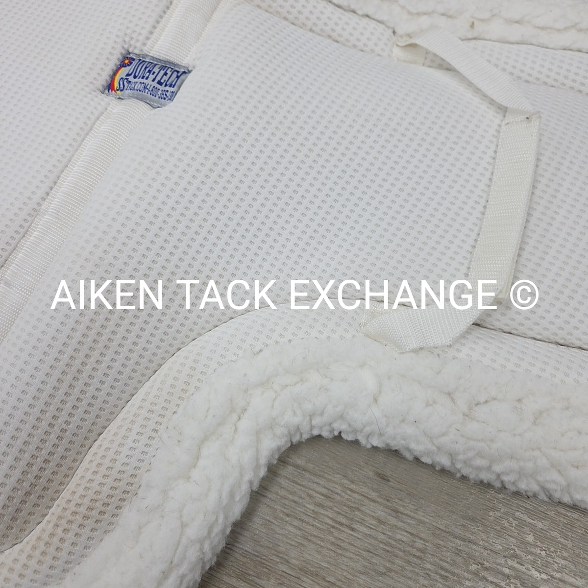 Dura-Tech Contour Waffle English Saddle Pad