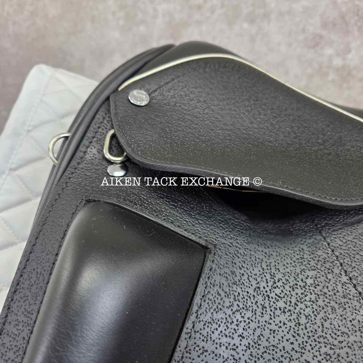 2021 Black Country Carlow Dressage Saddle, 18" Seat, Medium Wide Tree, Wool Flocked Panels