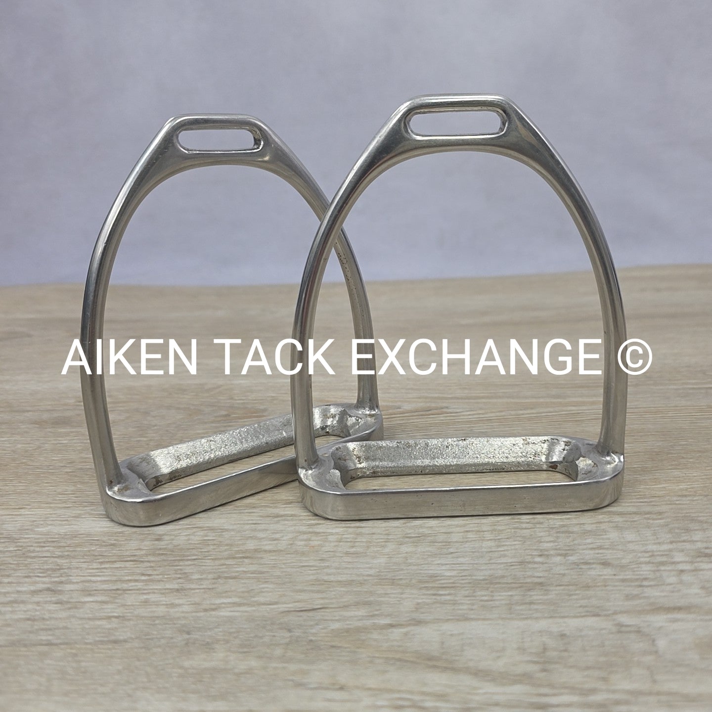 Stubben Fillis Stirrup Irons, 4.75" (No Pads)