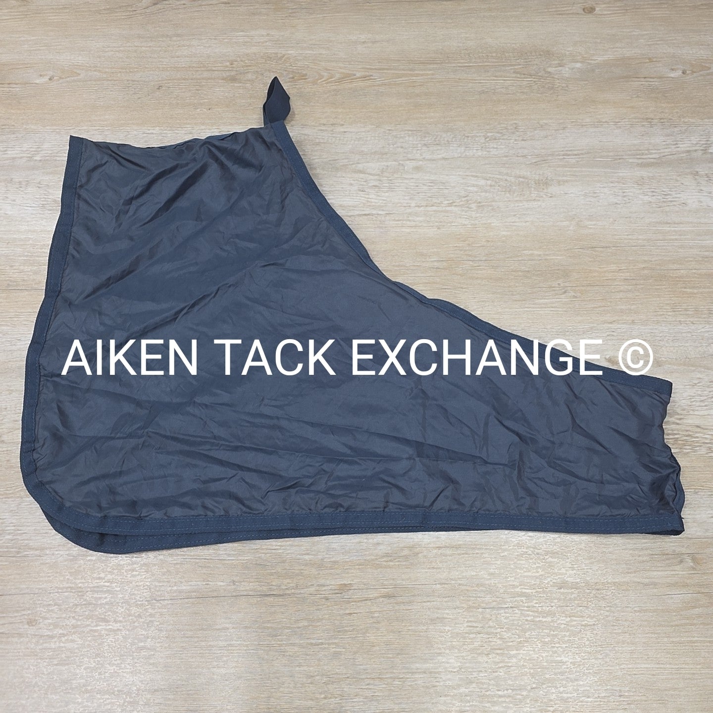 Shires Satin Anti-Rub Blanket Bib, Size Small