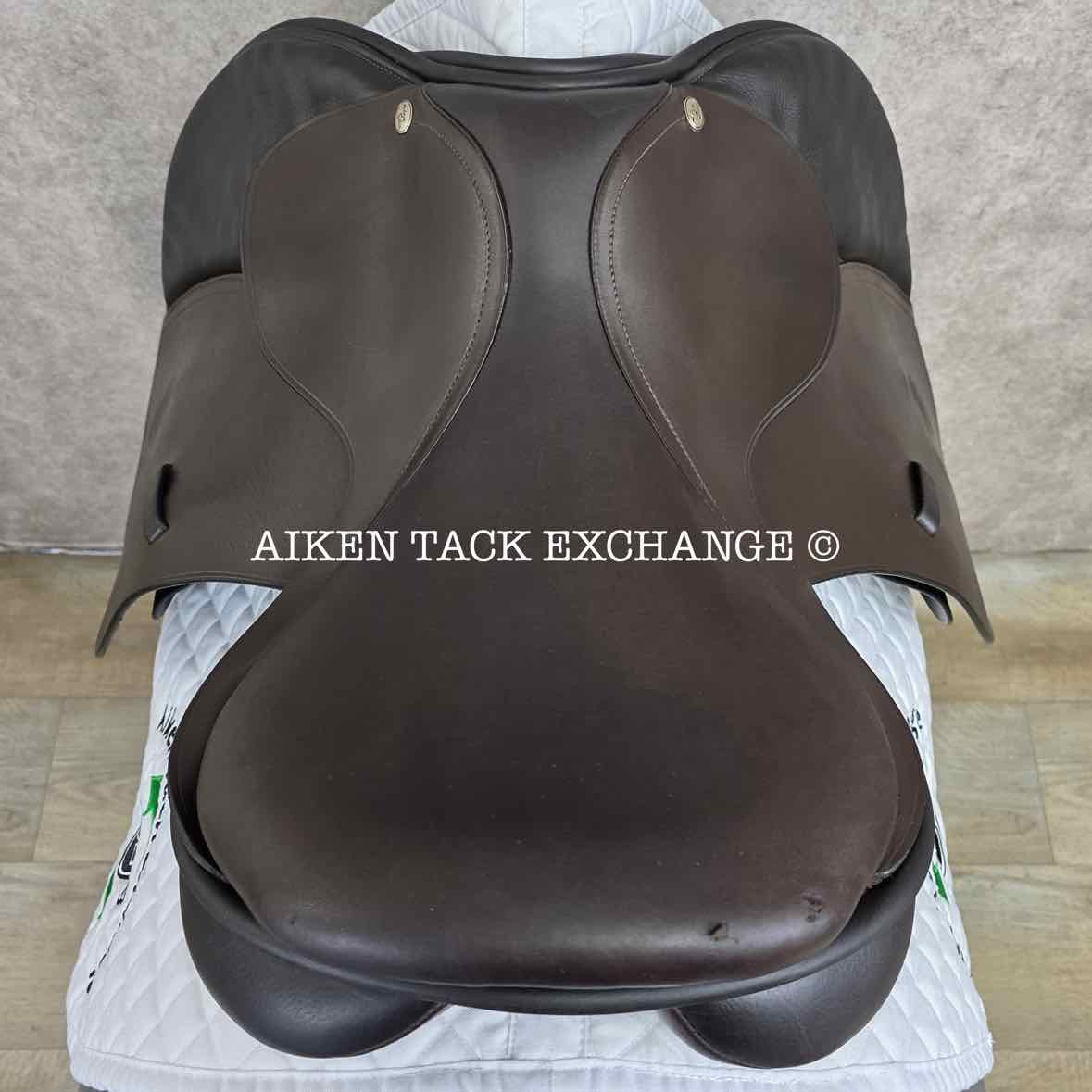 Adam Ellis Close Contact Jump Saddle, 17.5" Seat, Medium/Medium Wide Tree, Wool Flocked Panels