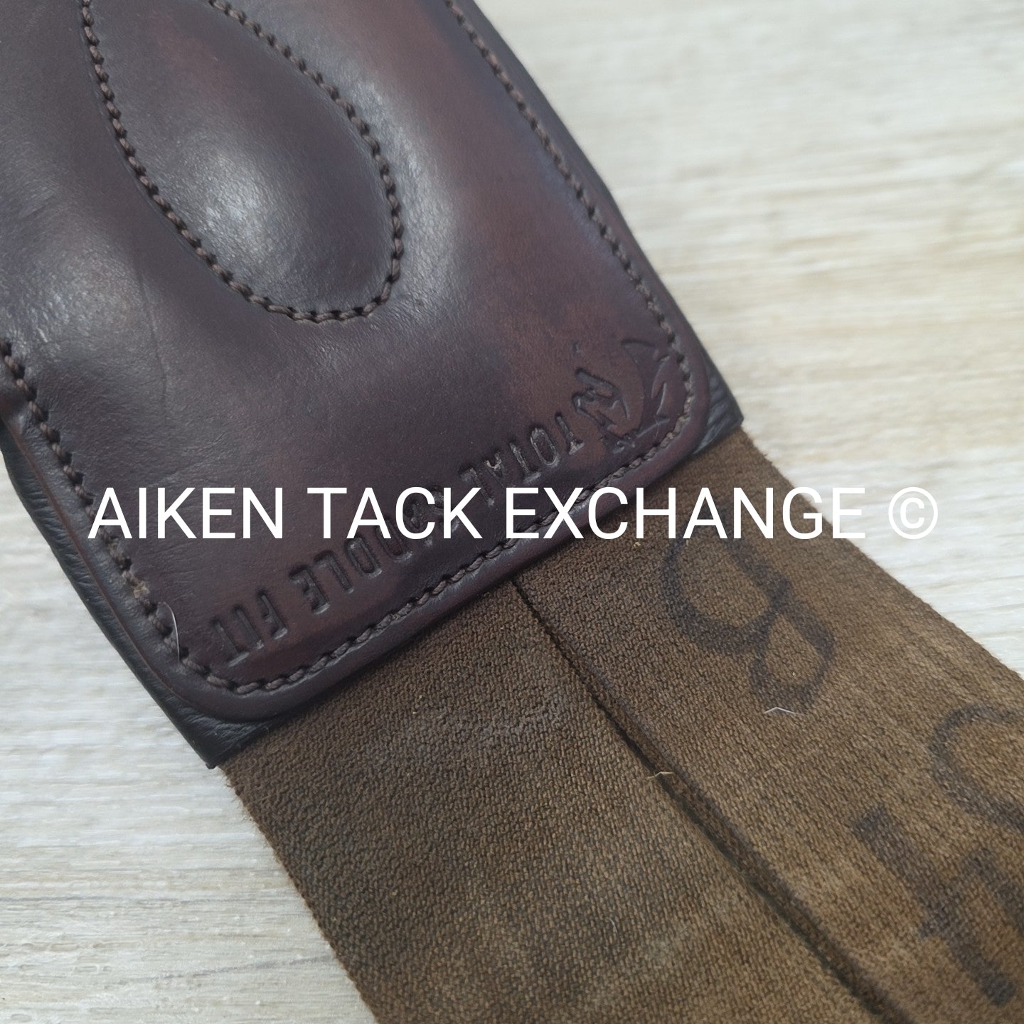 Total Saddle Fit Anatomic Shoulder Relief Girth, Brown, 54"