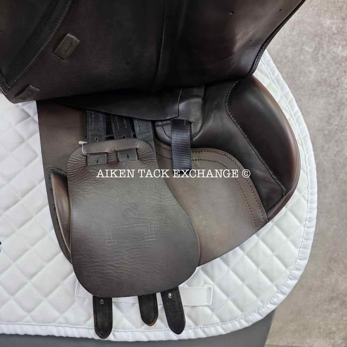 Albion Legend K2 Jump Saddle, 17.5" Seat, Wide Tree, Wool Flocked Panels