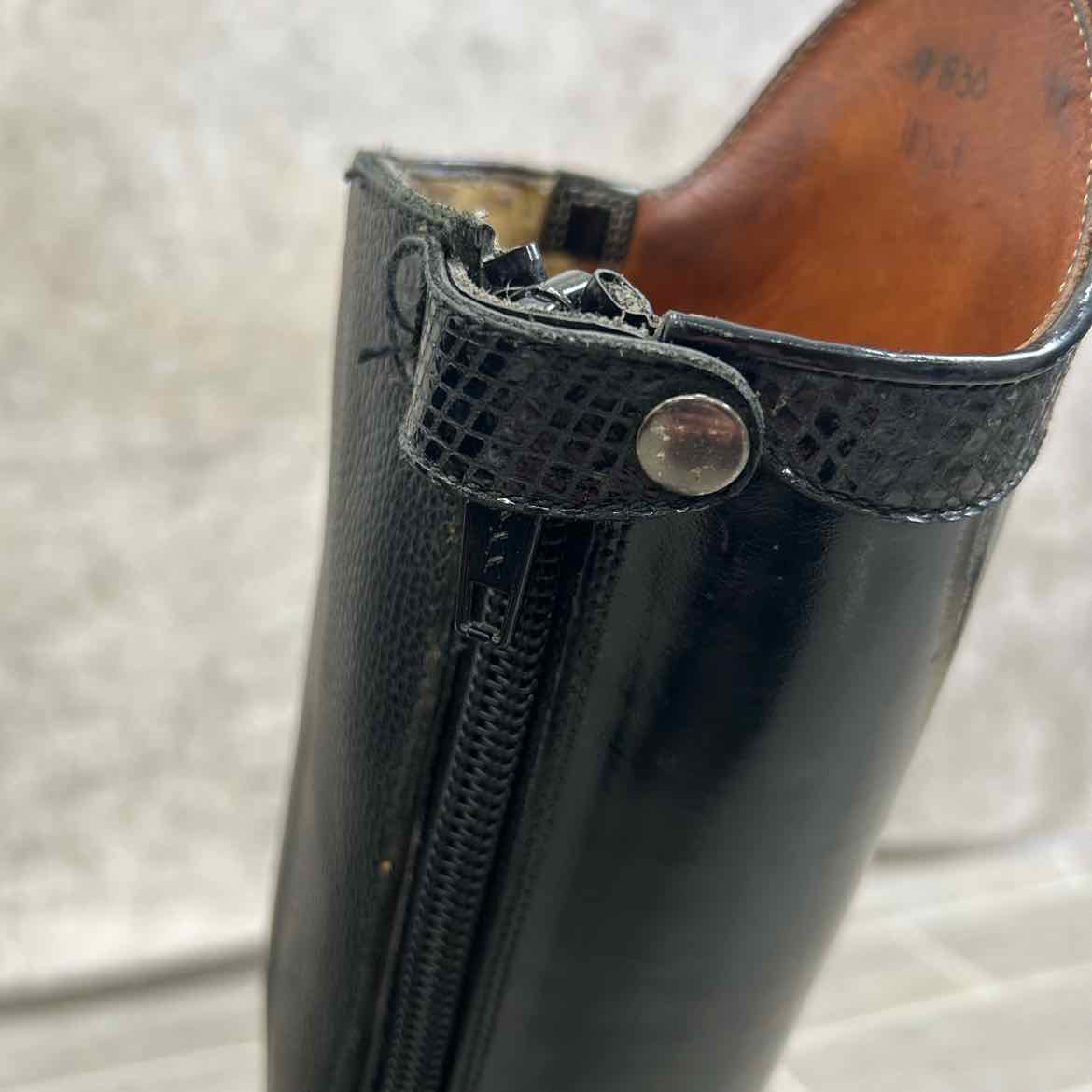 La Mundial Dressage Boot, Size 39 Calf Height 50 Width 37