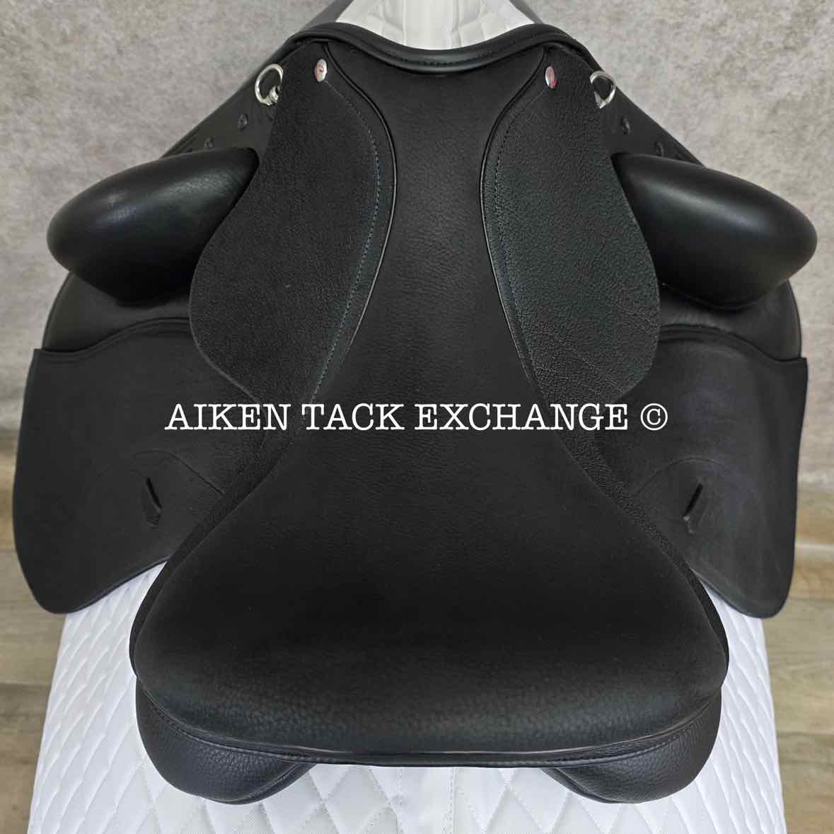 2025 Custom Saddlery Wolfgang Constanze 2 Monoflap Dressage Saddle, 17.5" Seat, Adjustable Tree, Wool Flocked Panels