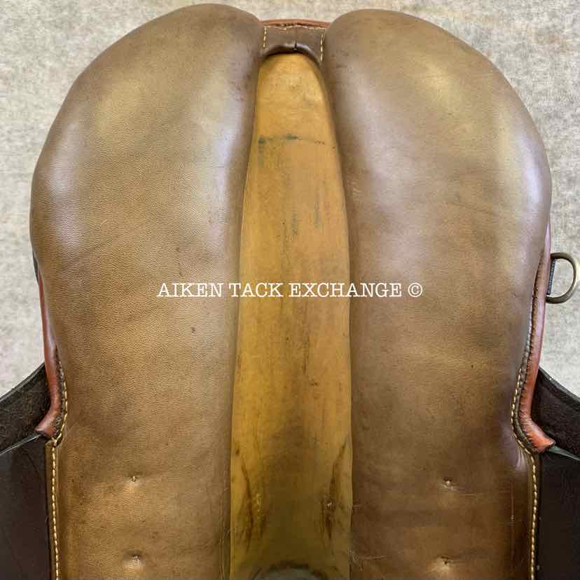 Zaldi Granada Dressage Saddle, 17.5" Seat, Medium Tree, Wool Flocked Panels