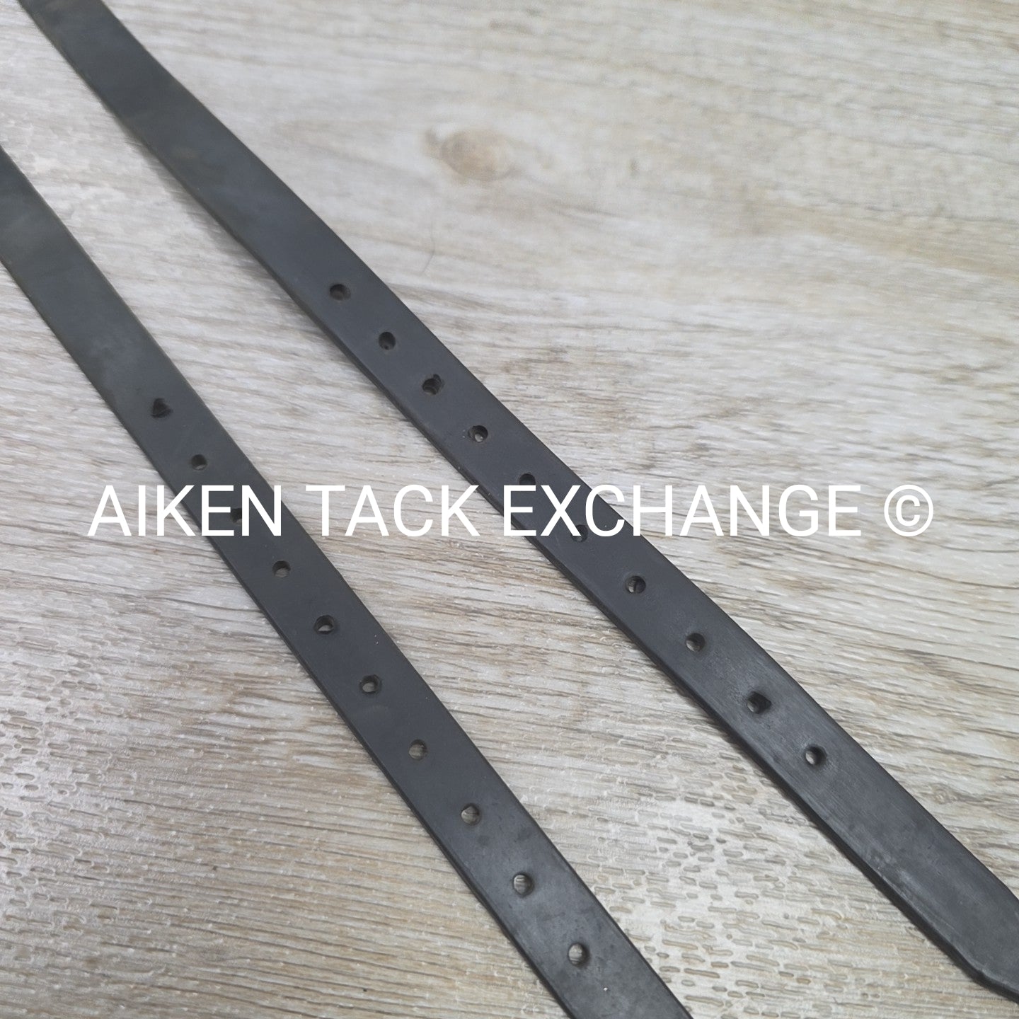 Nunn Finer Rubber Easiest Spur Straps, Black
