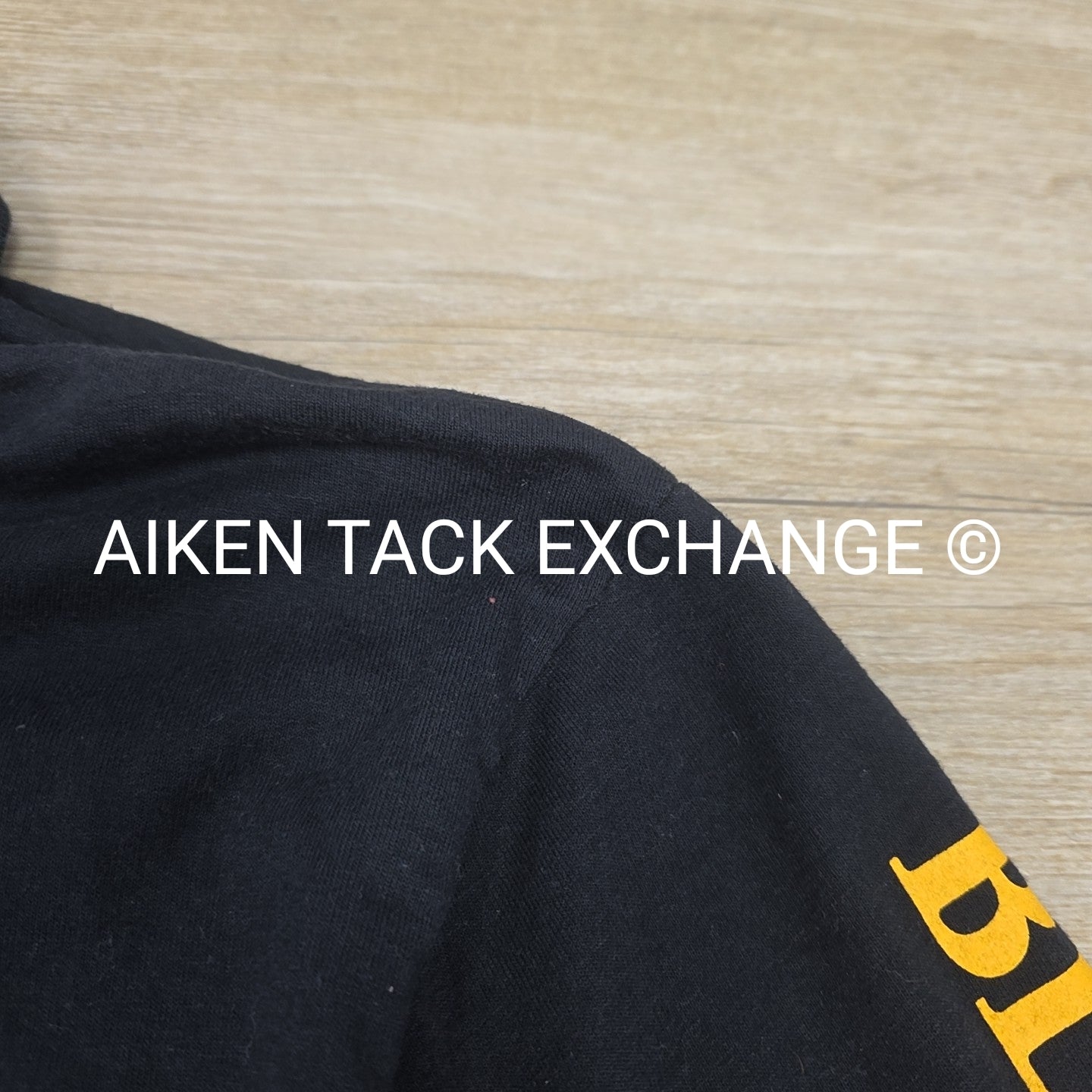 Black Country Long Sleeve Collared Top, Size Medium