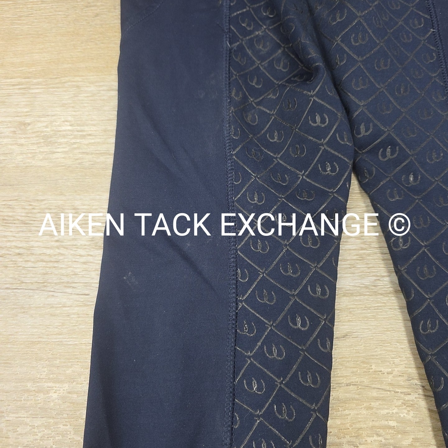 Ovation AeroWick Silicone Grip Full Seat Tight, Size Medium