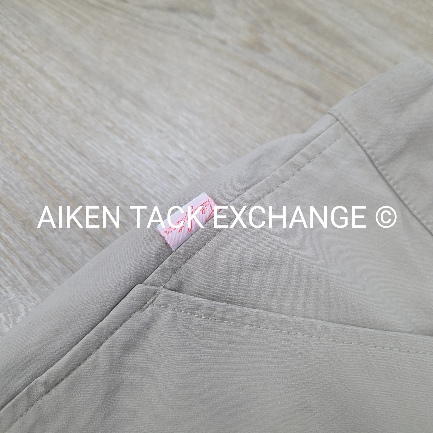 Tailored Sportsman Trophy Hunter Knee Patch Breeches, Size 30