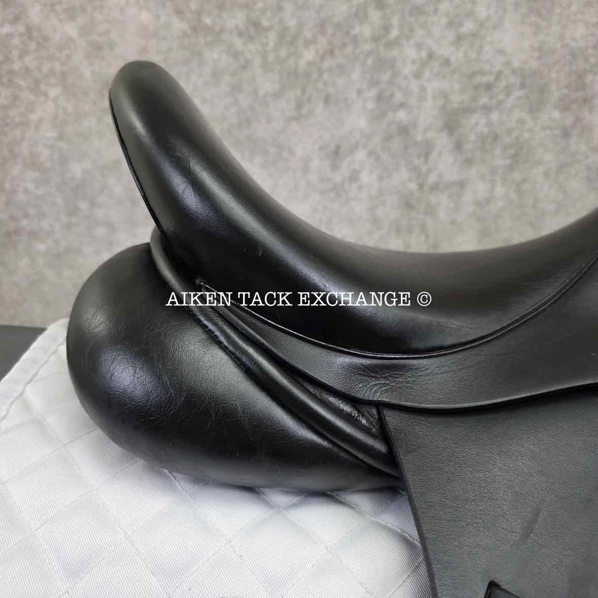2013 Custom Saddlery Signature Wolfgang Solo Dressage Saddle, 16.5" Seat, Adjustable Tree, Wool Flocked Panels