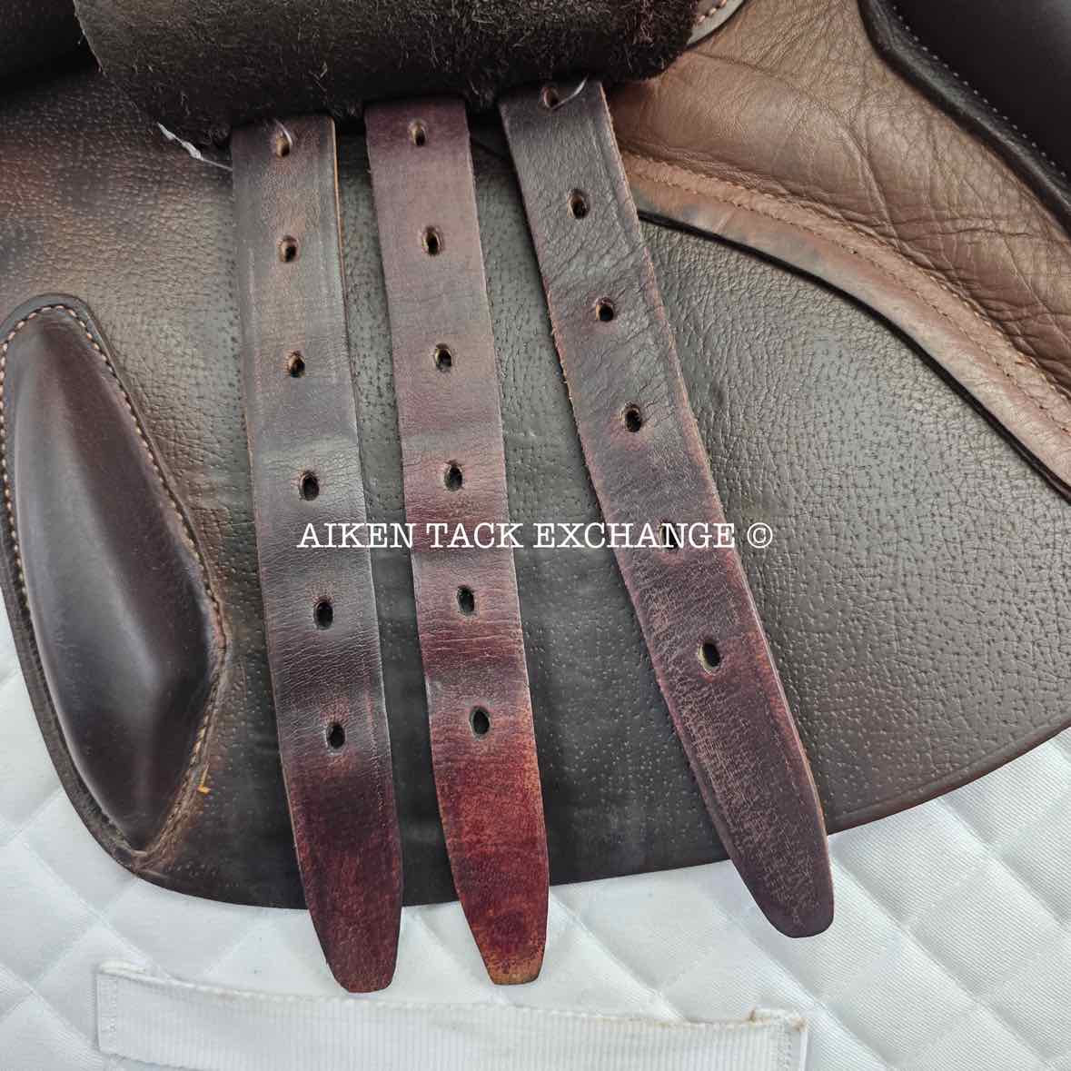 **SOLD** 2016 Ovation San Telmo Close Contact Jump Saddle, 17.5" Seat, Adjustable Tree - XCH Changeable Gullet, Foam Panels