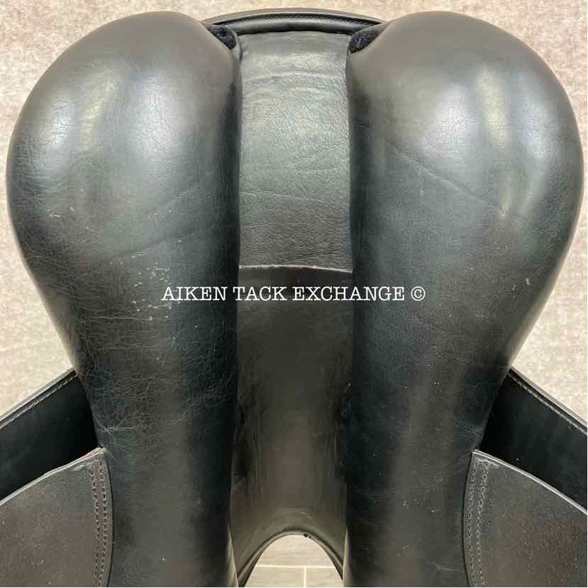 2000 Prestige Dressage 2000 Saddle, 18" Seat, 33 Tree - MW, Wool Flocked Panels