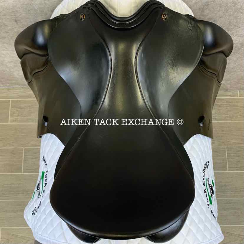 Zaldi New Kent Dressage Saddle, 17.5" Seat, Long Flap, 32 Tree - Wide, Wool Flocked Panels