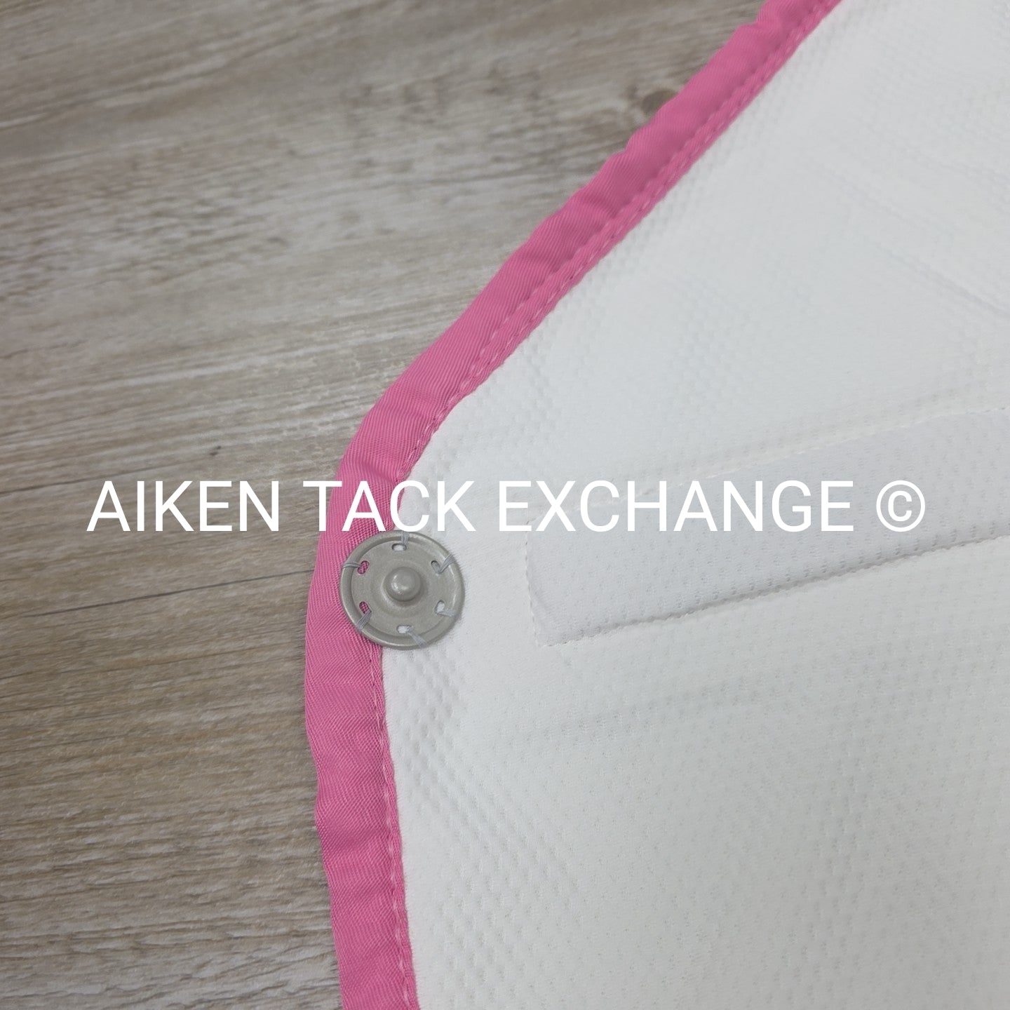 Fenwick Equestrian Pop Star Dress Sheet Sporty Cooler, 68"