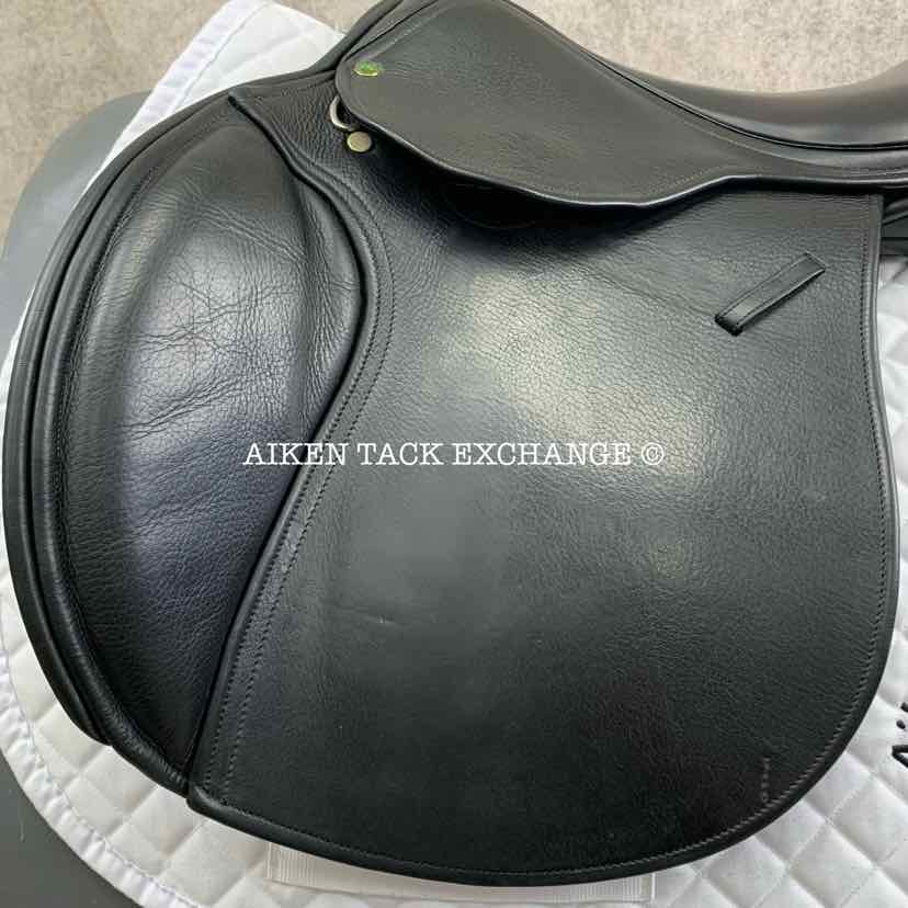 2011 County Innovation Jump Saddle, 17.5" Seat, Forward Flap, Medium Tree, Wool Flocked Skid Row Panels