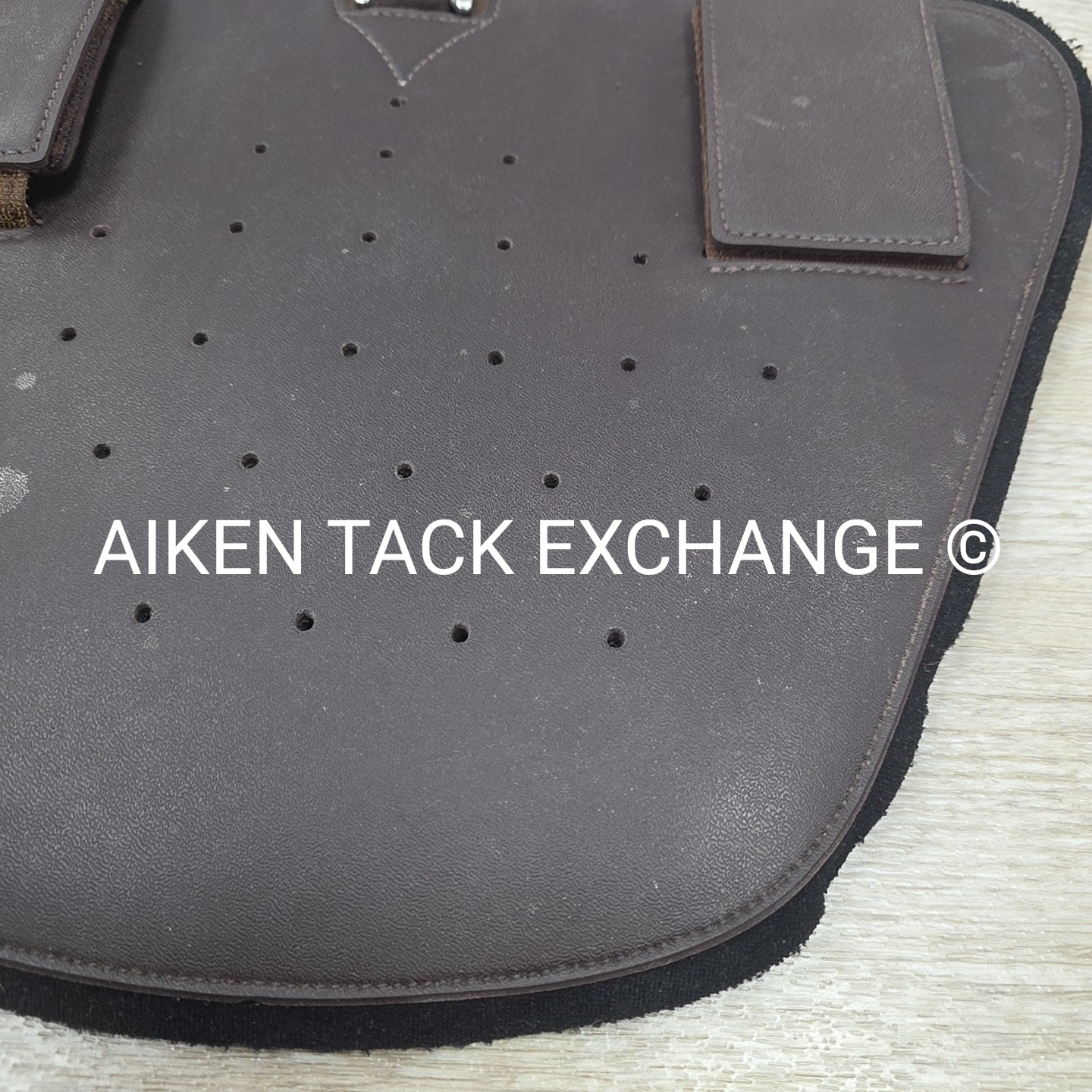 Wintec Belly Guard Stud Guard Girth Attachment, Brown