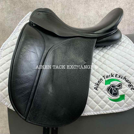 **SOLD** 2006 County Perfection Dressage Saddle, 17.5" Seat, Medium Tree, Wool Flocked Panels
