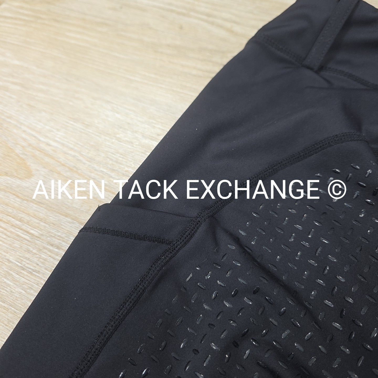 Turnhier Silicone Grip Full Seat Tights, Size Medium