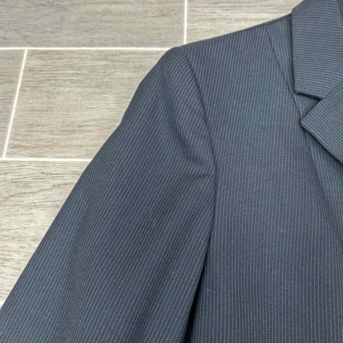 Tri-Umph Show Coat, Size 18 L