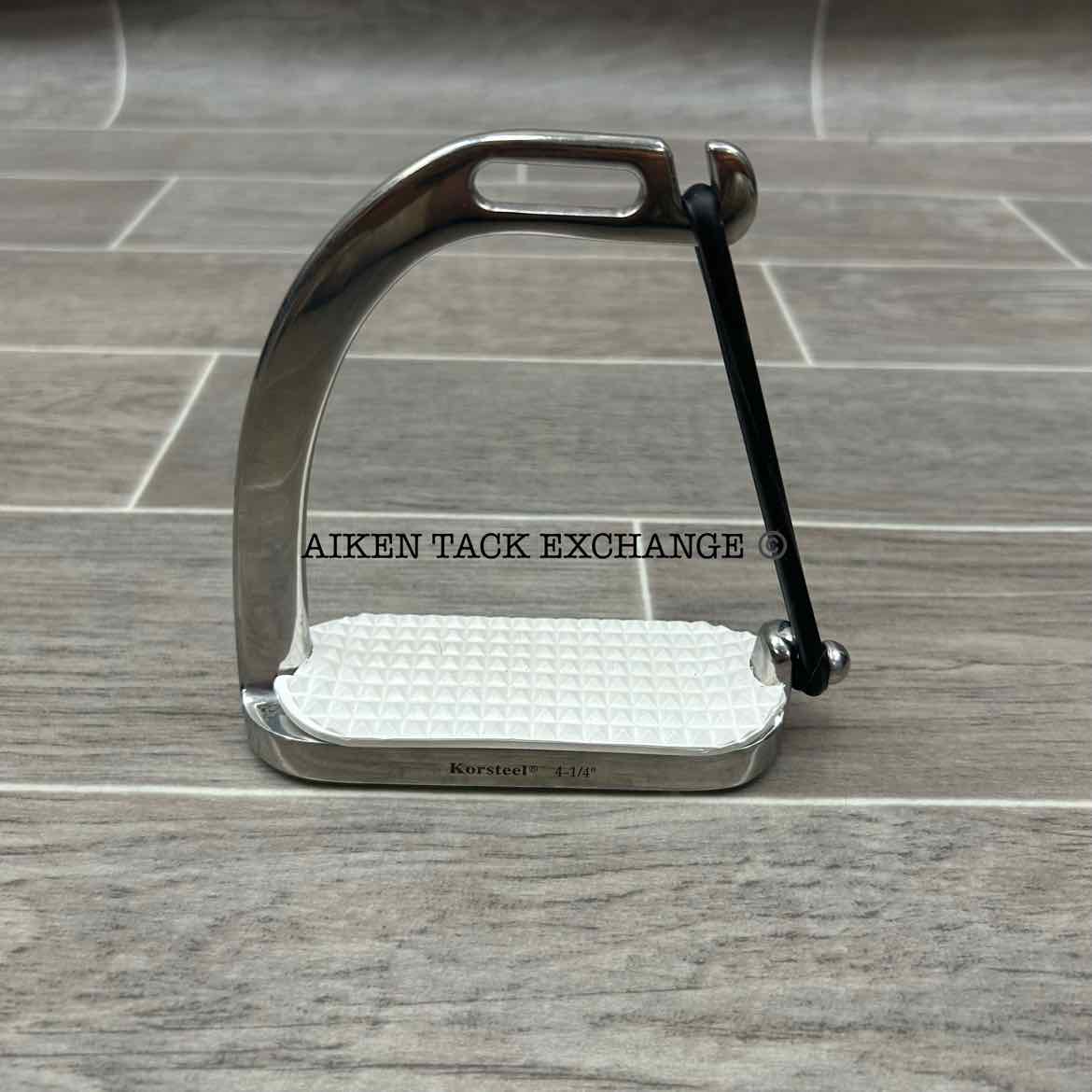 Korsteel Peacock Safety Stirrup Irons, 4.25"