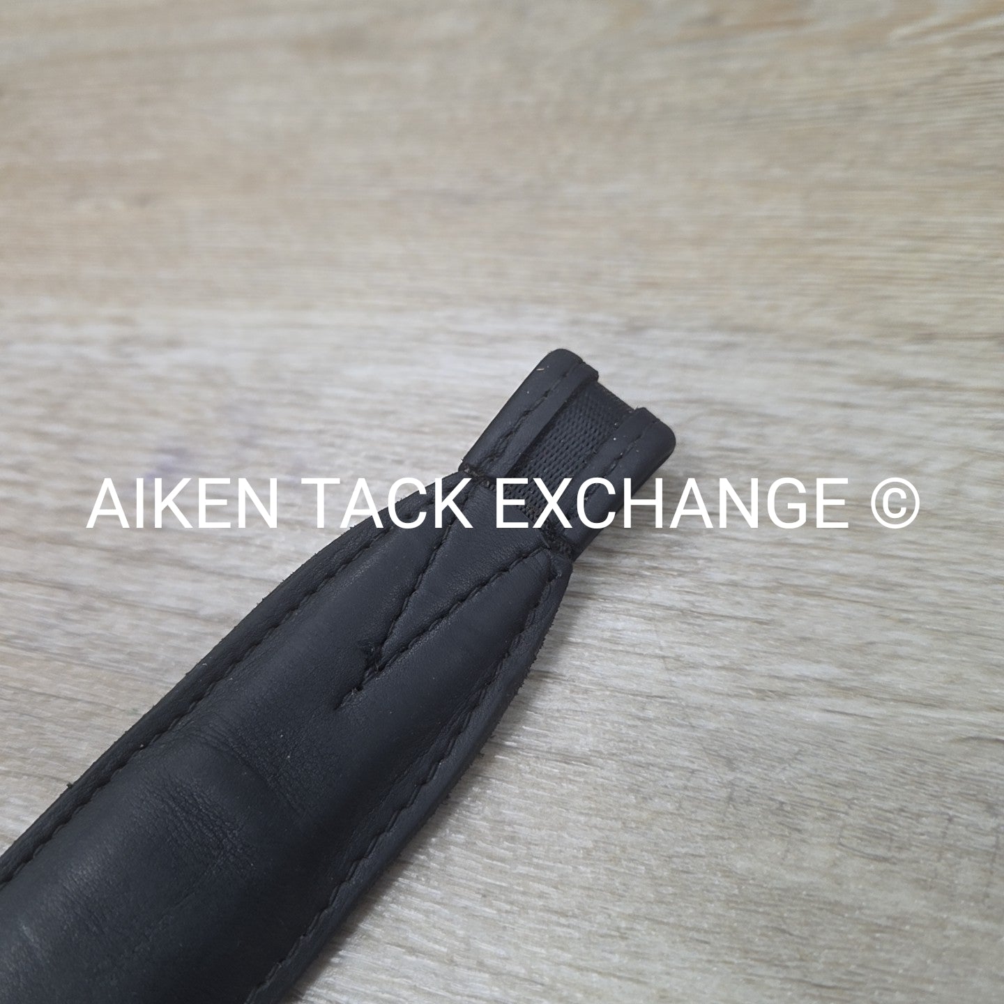 Equipe Dressage Fender Stirrup Leathers, Long